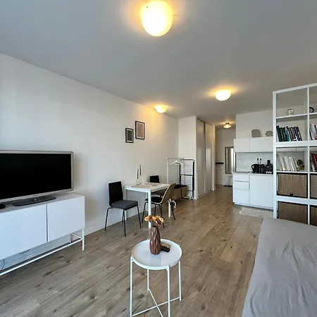 Slnecnice, Flexibilny Pristup Apartman Pozsony